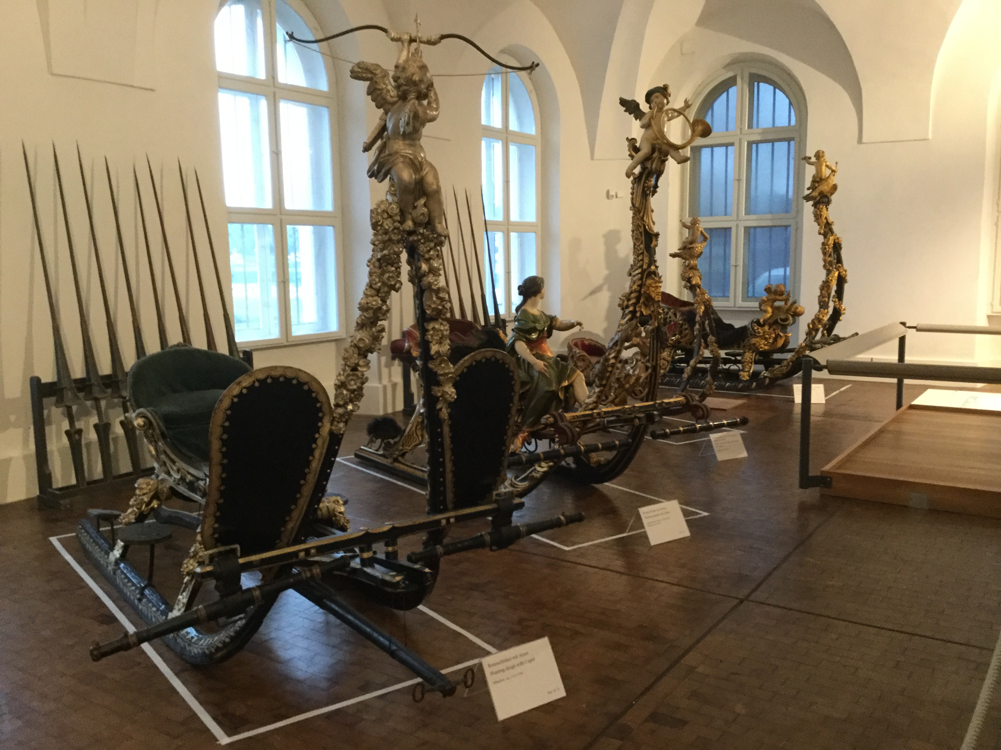 Alemania Munich Schloss Nymphenburg Museo Marstall carruajes trineos reales (2)