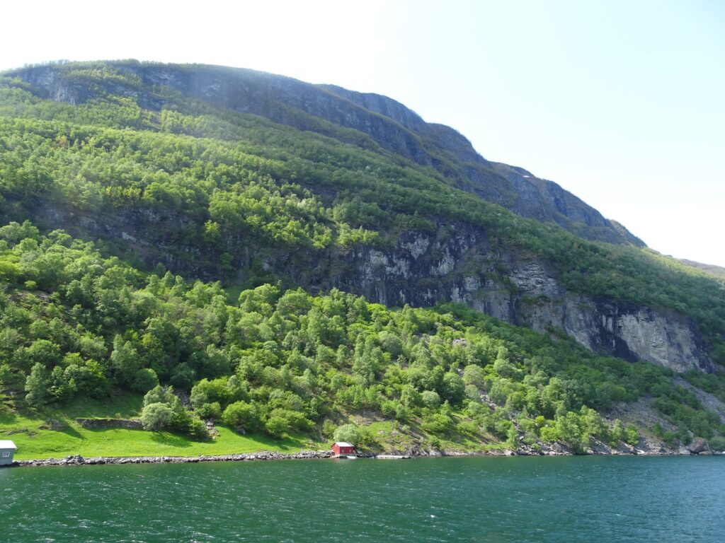 Norway in a nutshell - vista desde fiordo de Aurdal