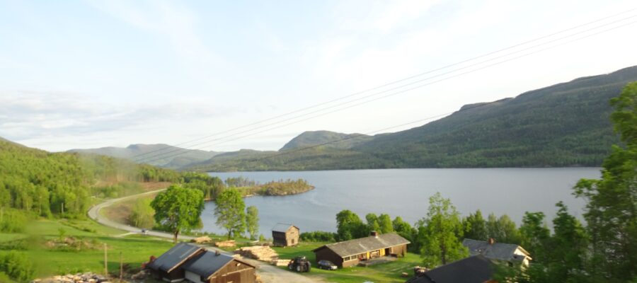 Norway in a nutshell - lagos infinitos noruegos